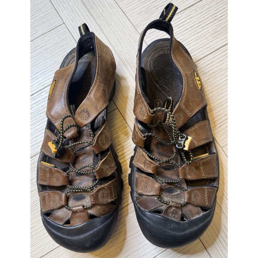 Keen Brown Leather Waterproof Bungee Cord Water Outdoor Sandals Men Sz 10.5